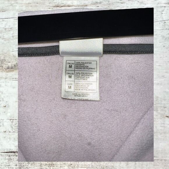 Disney Store Exclusive Eeyore Gray 1/4 Zip Fleece Pullover Sweater Womens Medium - Picture 9 of 11